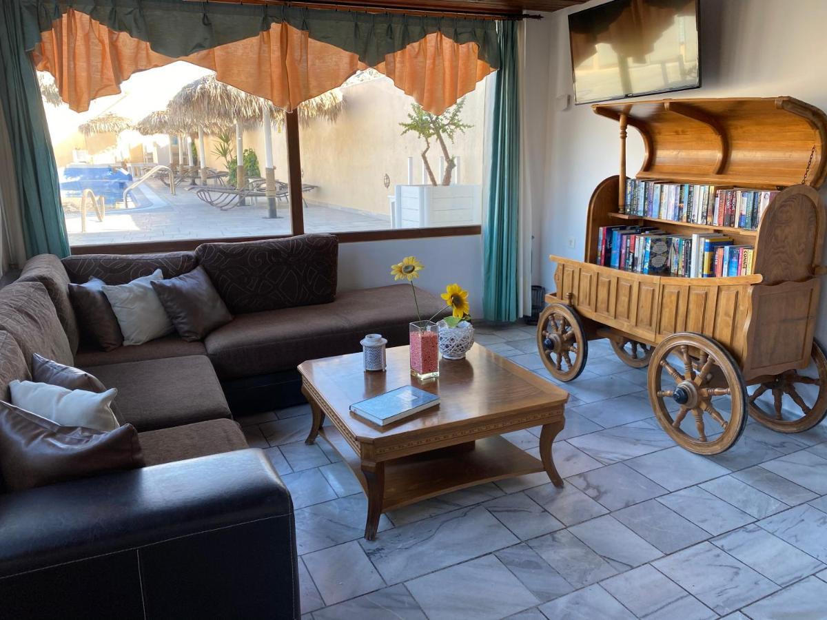 Hotel Perissa Bay Extérieur photo